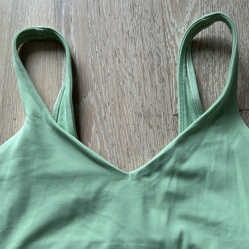 Lululemon Align Creamy Mint Built-in Bra Tank Top Sz 6 - Picture 3 of 7
